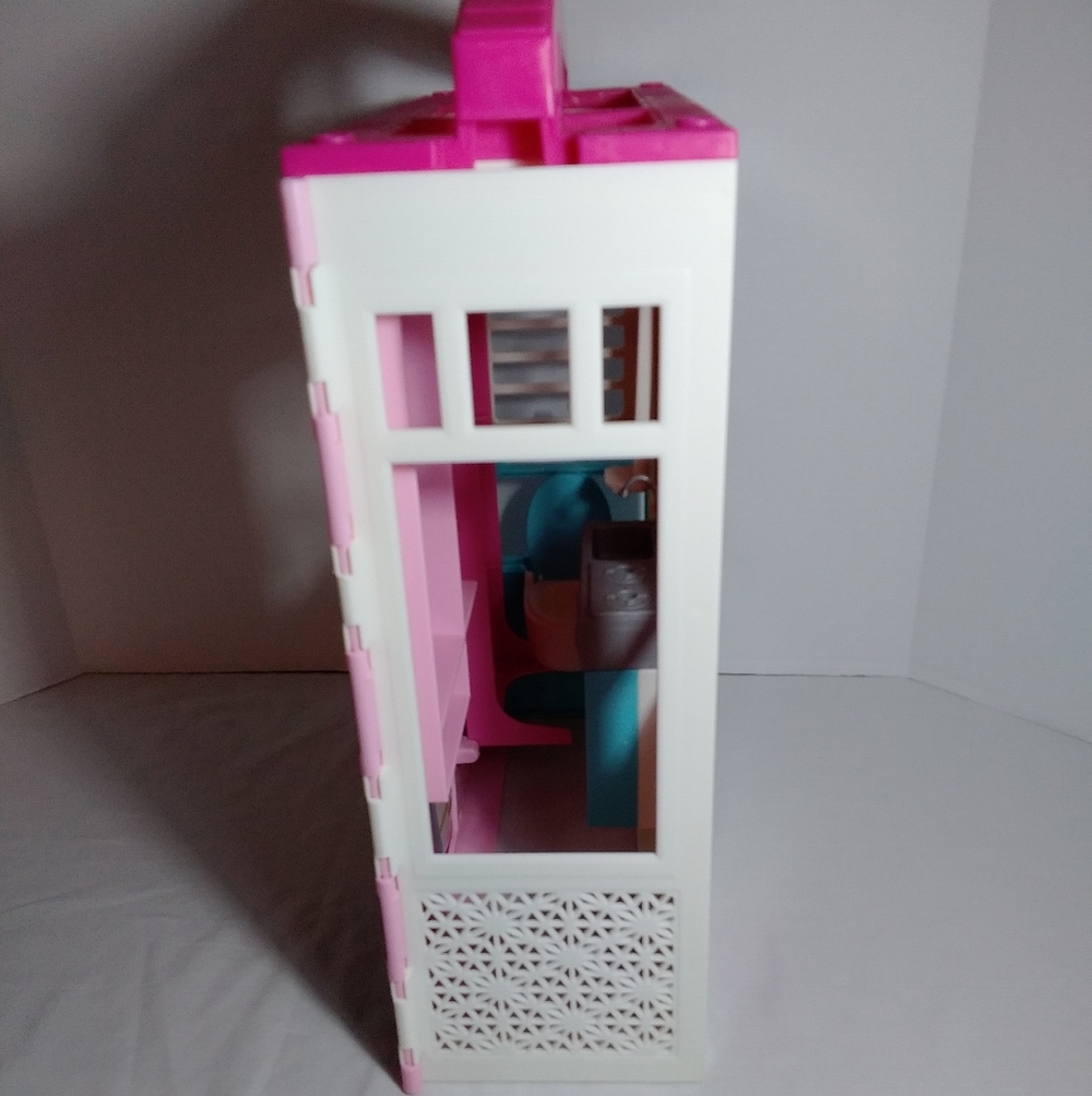 Barbie Portable Set - Picture 4 of 16